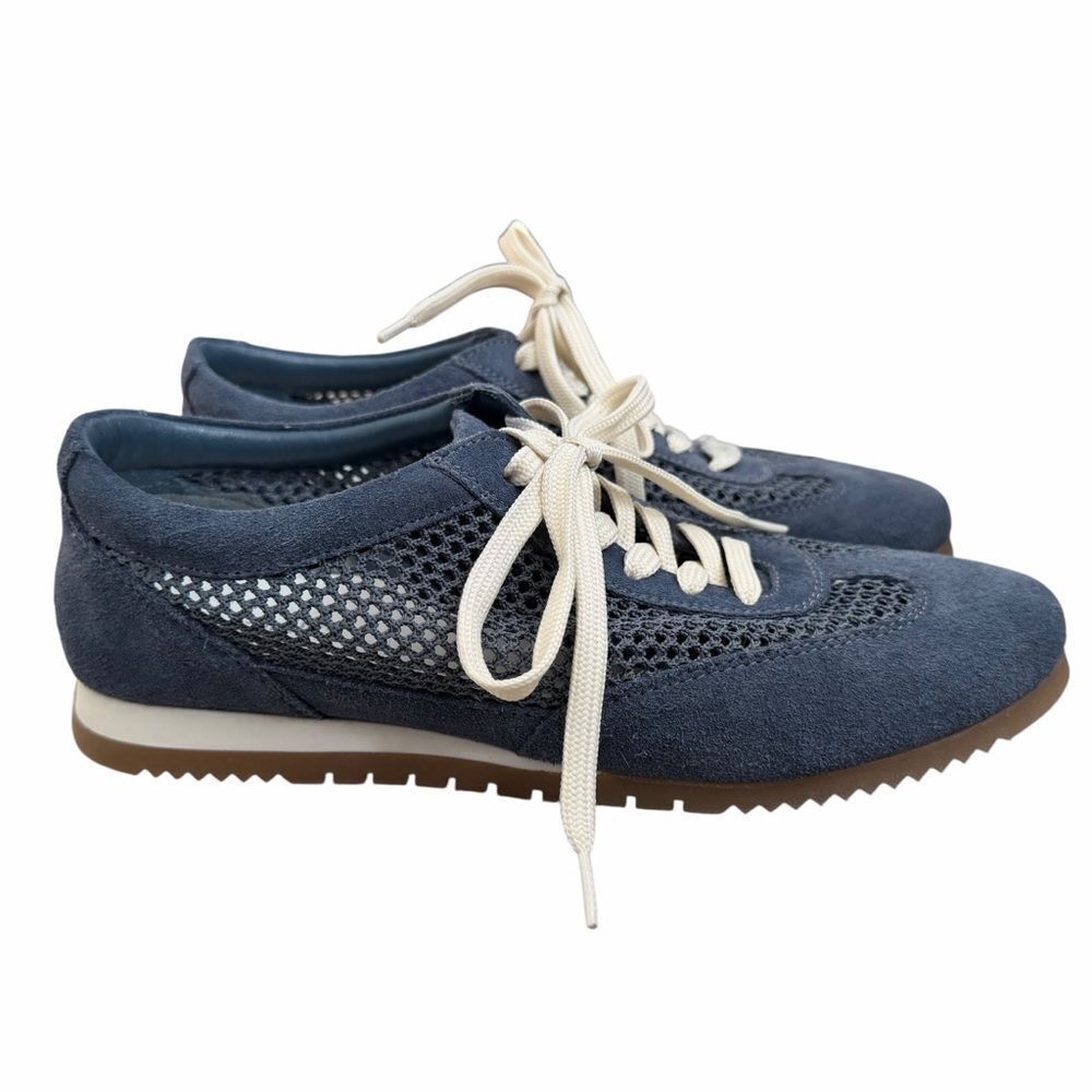 Seychelles Naples Sneaker size 8M Blue Suede Perforated Lace Up Retro Court Shoe